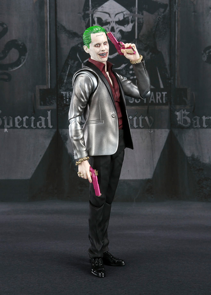 SUICIDE SQUAD JOKER FIGUARTS