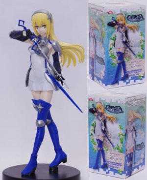 FAMILIA AIS WALLENSTEIN (FURYU)