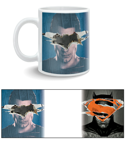 BATMAN VS SUPERMAN POSTER MUG